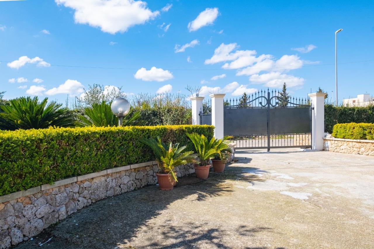 Dependance Specchia With Pool Apartment Bagian luar foto